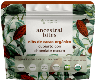 Nibs de cacao recubiertos en chocolate oscuro orgánico